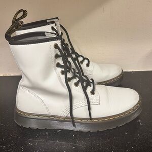 Dr Martens Air Wair Zavala Combat Leather Boots White, Woman size 7 Men's 6